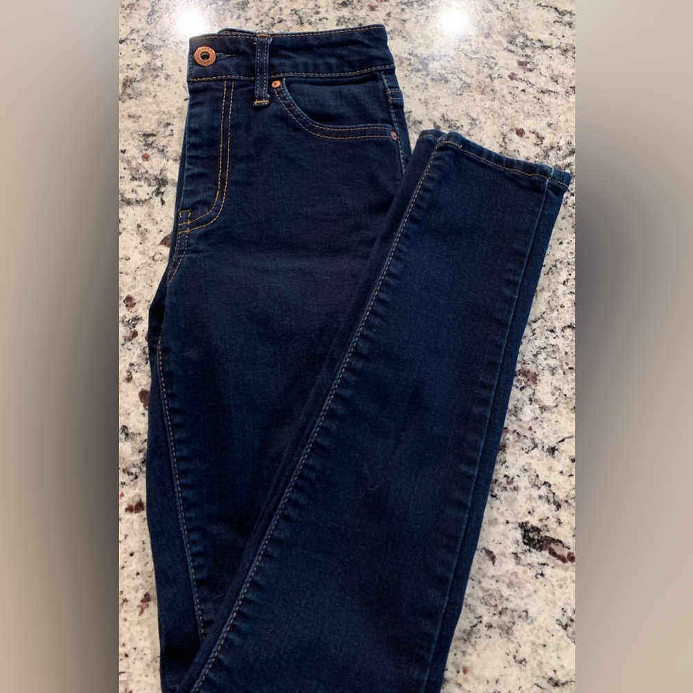 Juniors Jessica Simpson blue denim jeans. Size 25